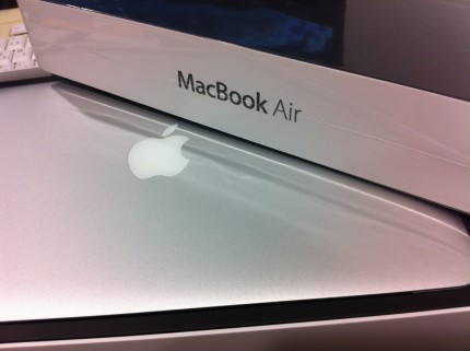 MacBook Airを買いました